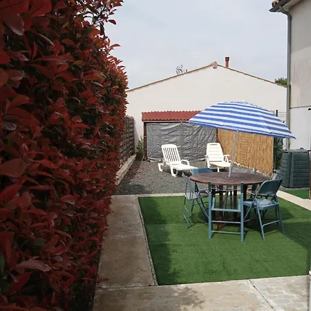 بيت للعطل Maison Spacieuse Proche De La *