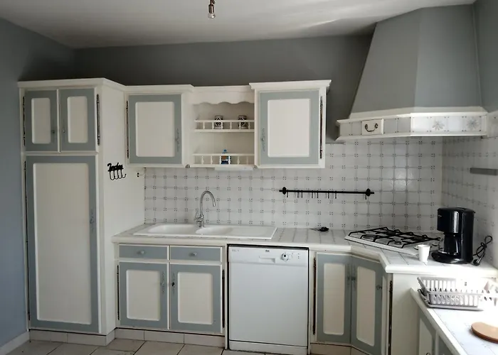 Сasa de vacaciones Maison Spacieuse Proche De La