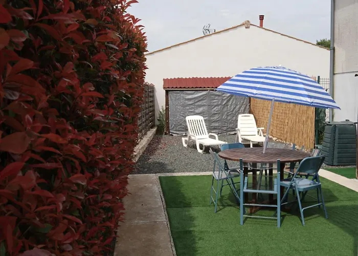 Сasa de vacaciones Maison Spacieuse Proche De La *